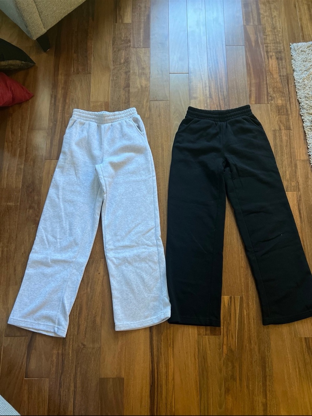 Women’s XS wide length sweat pants